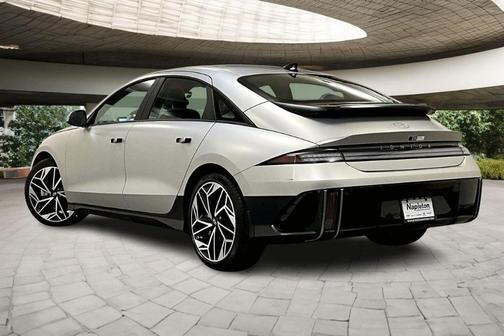 2025 Hyundai IONIQ 6 SEL