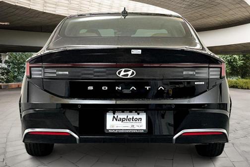 2025 Hyundai SONATA Hybrid Limited