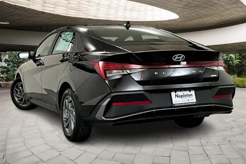 2025 Hyundai ELANTRA HEV Blue