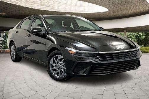 2025 Hyundai ELANTRA HEV Blue