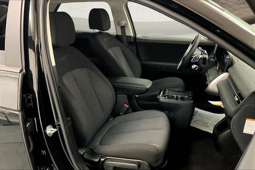 2025 Hyundai IONIQ 5 SE