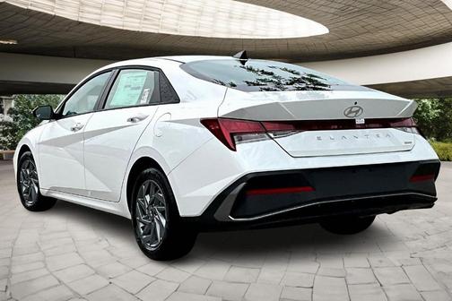 2025 Hyundai ELANTRA HEV Blue