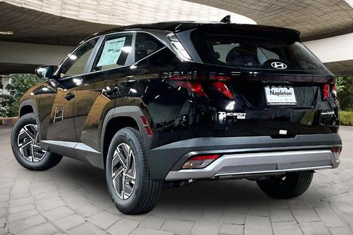 Ash Black 2026 Hyundai TUCSON Hybrid Blue SE