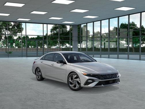 2025 Hyundai ELANTRA HEV SEL