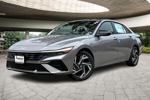 2025 Hyundai ELANTRA HEV SEL
