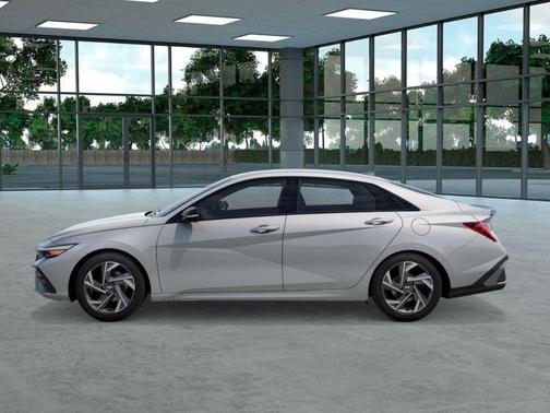 2025 Hyundai ELANTRA HEV SEL