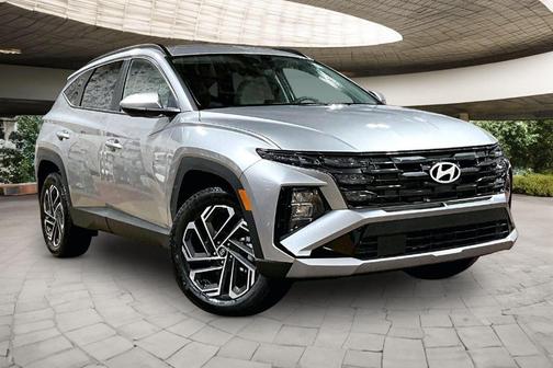 Shimmering Silver 2026 Hyundai TUCSON SEL