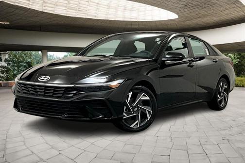 2025 Hyundai ELANTRA HEV SEL