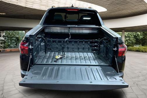 Phantom Black 2026 Hyundai SANTA CRUZ SEL Activity