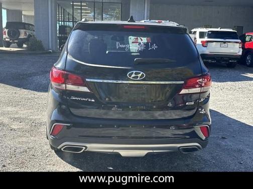 2018 Hyundai SANTA FE SE