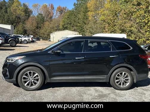 2018 Hyundai SANTA FE SE