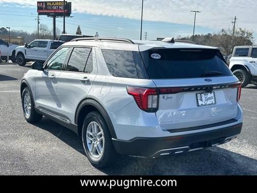 2025 Ford Explorer Active RWD