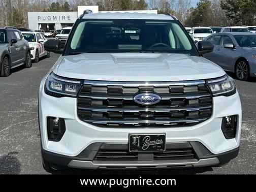 2025 Ford Explorer Active RWD