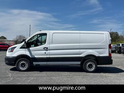 2025 Ford Transit-150 T-150 130 LOW RF 8670 GV