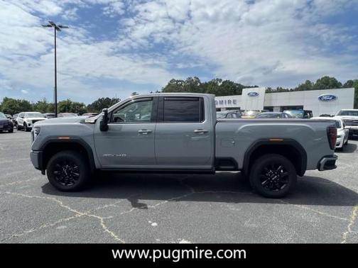 2024 GMC Sierra 2500 AT4