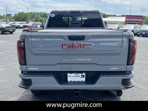 2024 GMC Sierra 2500 AT4