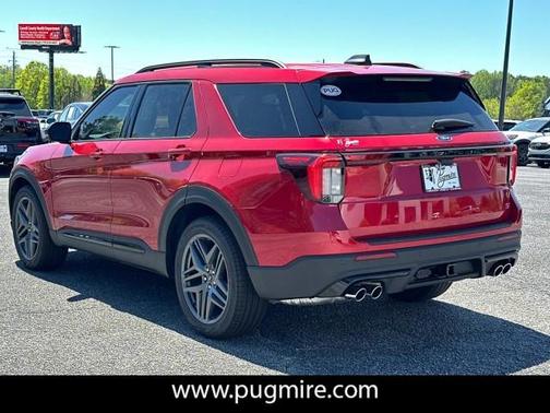 2025 Ford Explorer ST 4WD