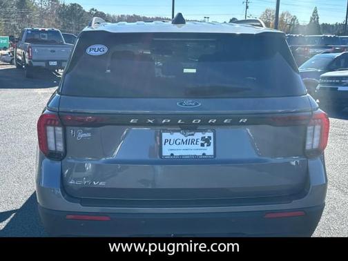 2025 Ford Explorer Active RWD