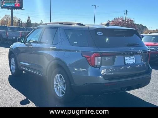 2025 Ford Explorer Active RWD