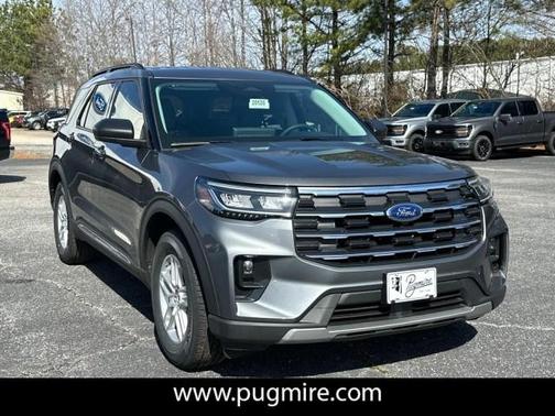 2025 Ford Explorer Active RWD