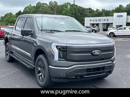 2025 Ford F-150 Lightning Flash