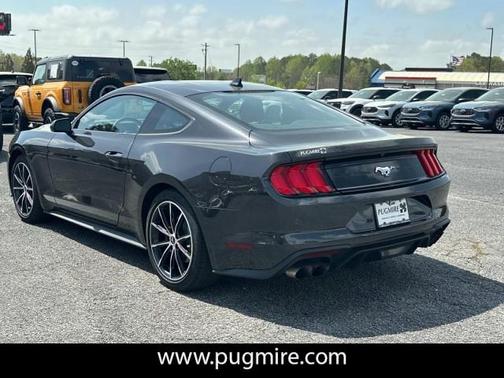 2022 Ford Mustang EcoBoost