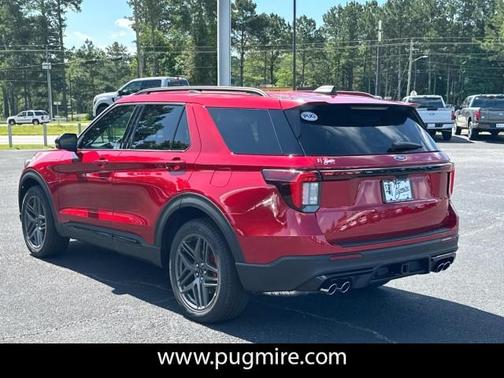 2025 Ford Explorer ST RWD