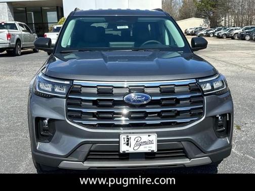 2025 Ford Explorer Active RWD