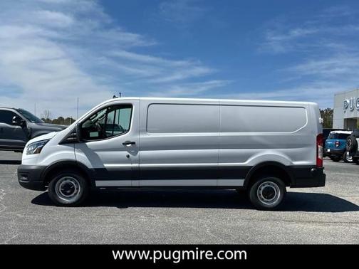 2025 Ford Transit-250 T-250 130 LOW RF 9070 GV