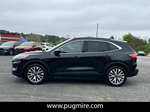 2021 Ford Escape Titanium