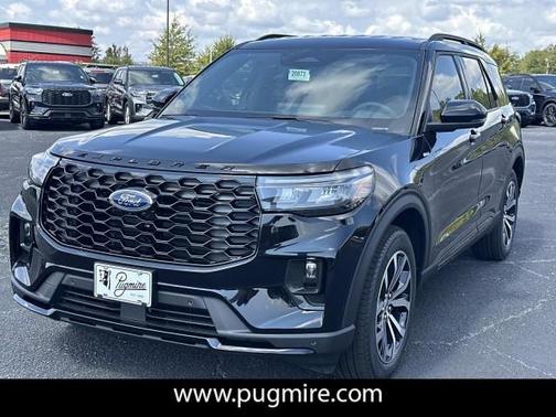 2025 Ford Explorer ST-Line RWD