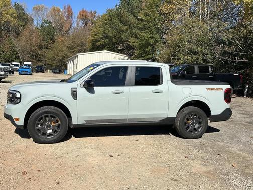 2024 Ford Maverick LARIAT Advanced