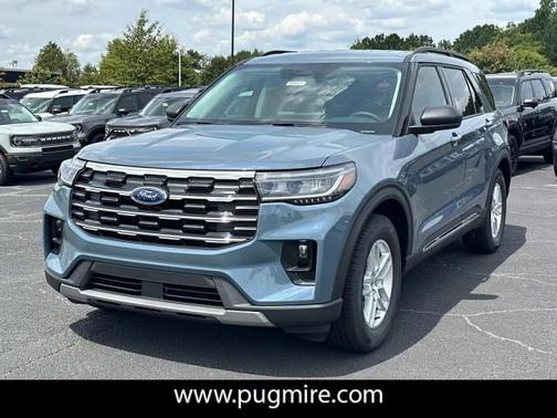 2025 Ford Explorer Active RWD