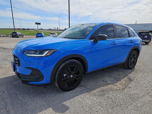 Boost Blue Pearl 2026 Honda HR-V