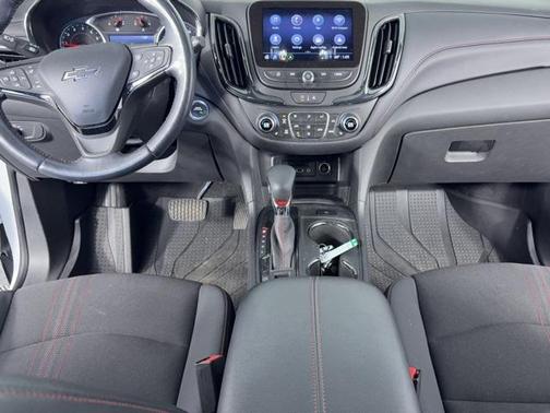 2022 Chevrolet Equinox FWD RS