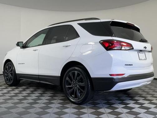 2022 Chevrolet Equinox FWD RS