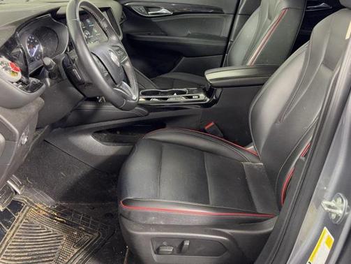 2022 Buick Envision FWD Essence