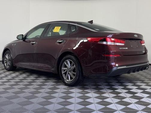 2020 Kia Optima LX