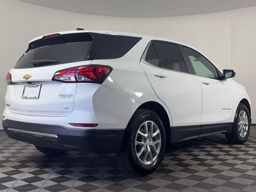 Summit White 2024 Chevrolet Equinox 1LT