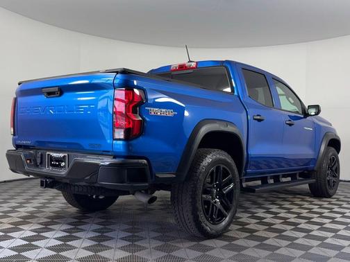 Glacier Blue Metallic 2023 Chevrolet Colorado Trail Boss