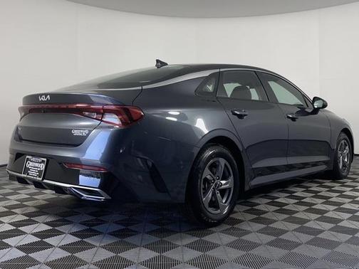 2022 Kia K5 LXS
