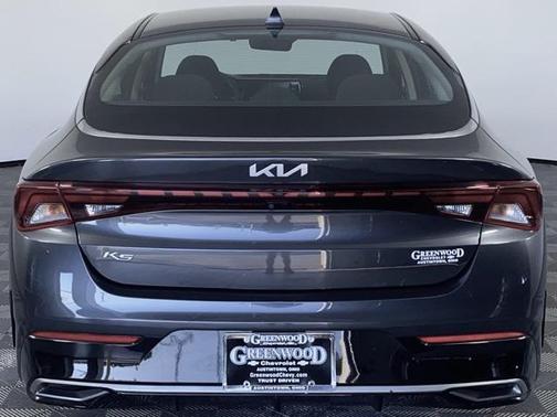 2022 Kia K5 LXS