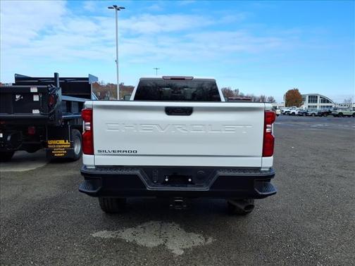 2026 Chevrolet Silverado 3500 WT