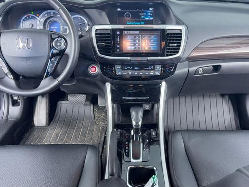 Modern Steel Metallic 2016 Honda Accord EX-L