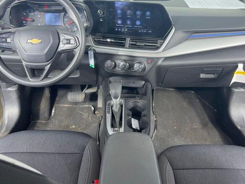 Harvest Bronze Metallic 2024 Chevrolet Trax LS