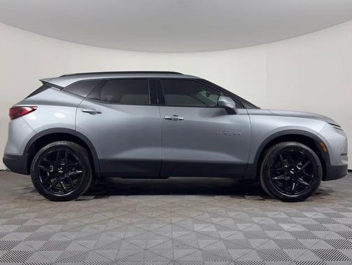 Sterling Gray Metallic 2024 Chevrolet Blazer 2LT