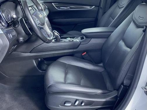 2021 Cadillac XT5 Sport