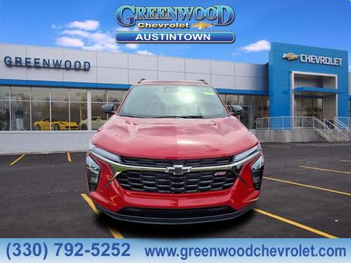 Apex Red 2026 Chevrolet Trax FWD 2RS