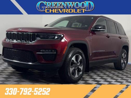 Velvet Red Pearlcoat 2023 Jeep Grand Cherokee 4xe Base