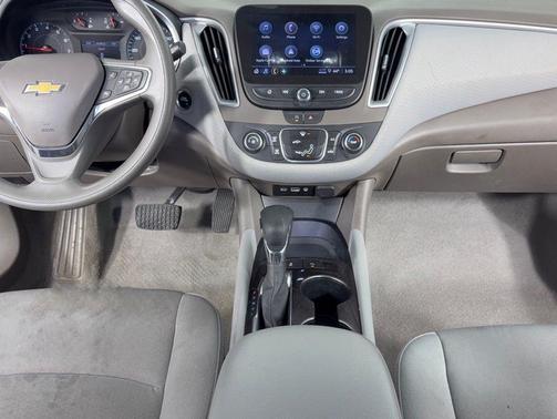 Dark Ash Metallic 2023 Chevrolet Malibu 1LS